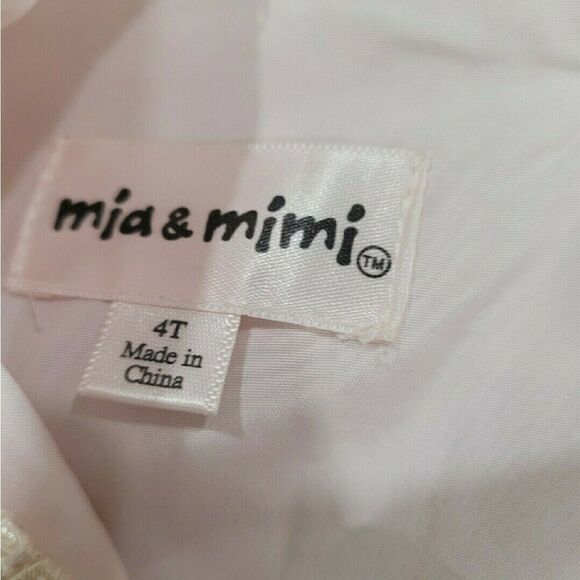 Beautiful girls formal dress 4t - Picture 3 of 4